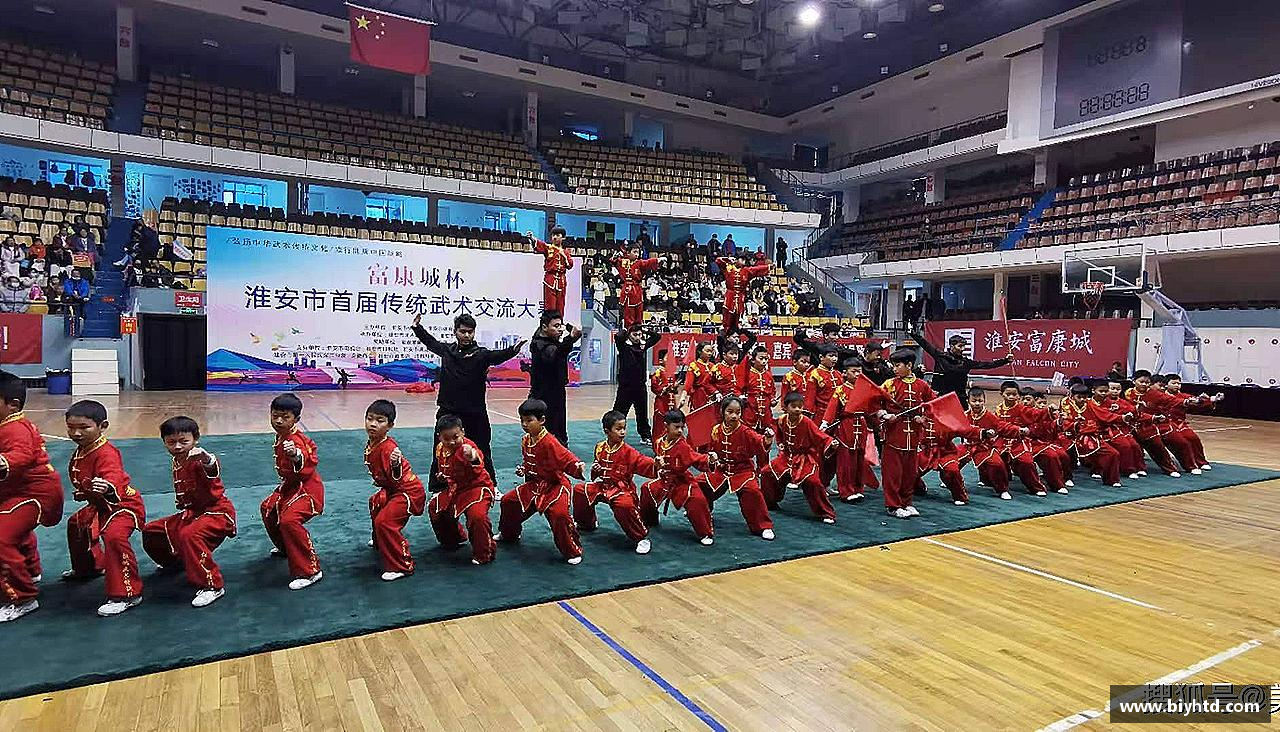 vk电竞平台无畏风雨，只为荣耀！